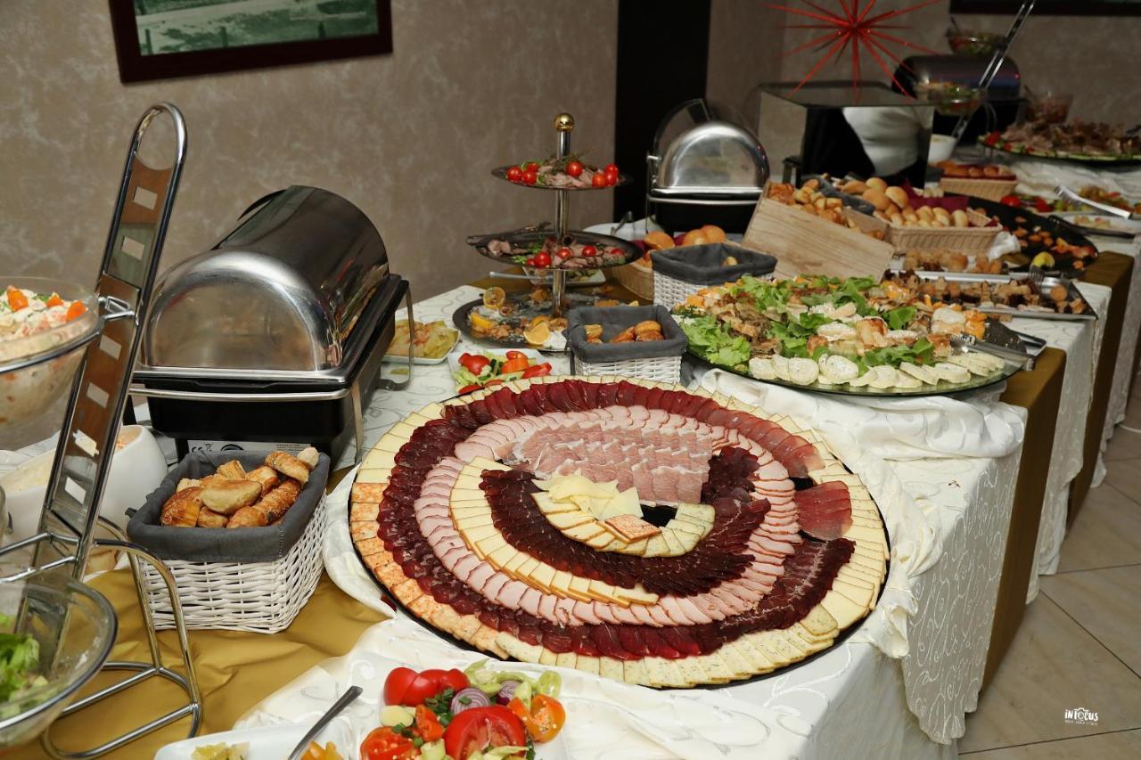 Hotel Jezero บอร์ ภายนอก รูปภาพ