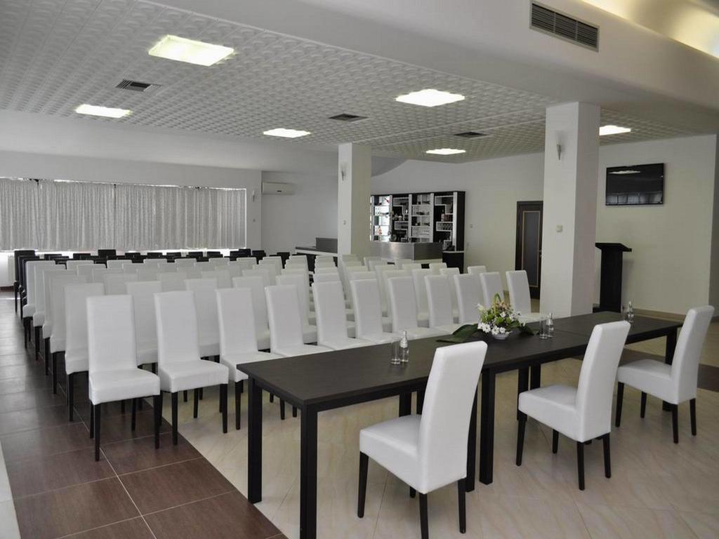 Hotel Jezero บอร์ ภายนอก รูปภาพ