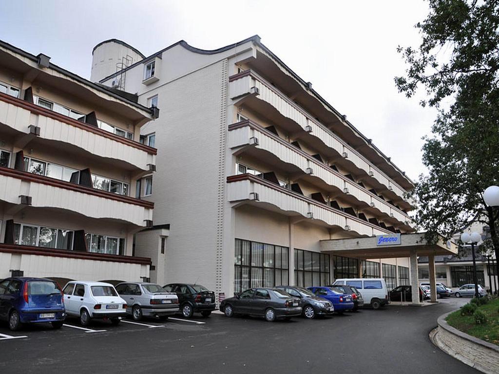 Hotel Jezero บอร์ ภายนอก รูปภาพ