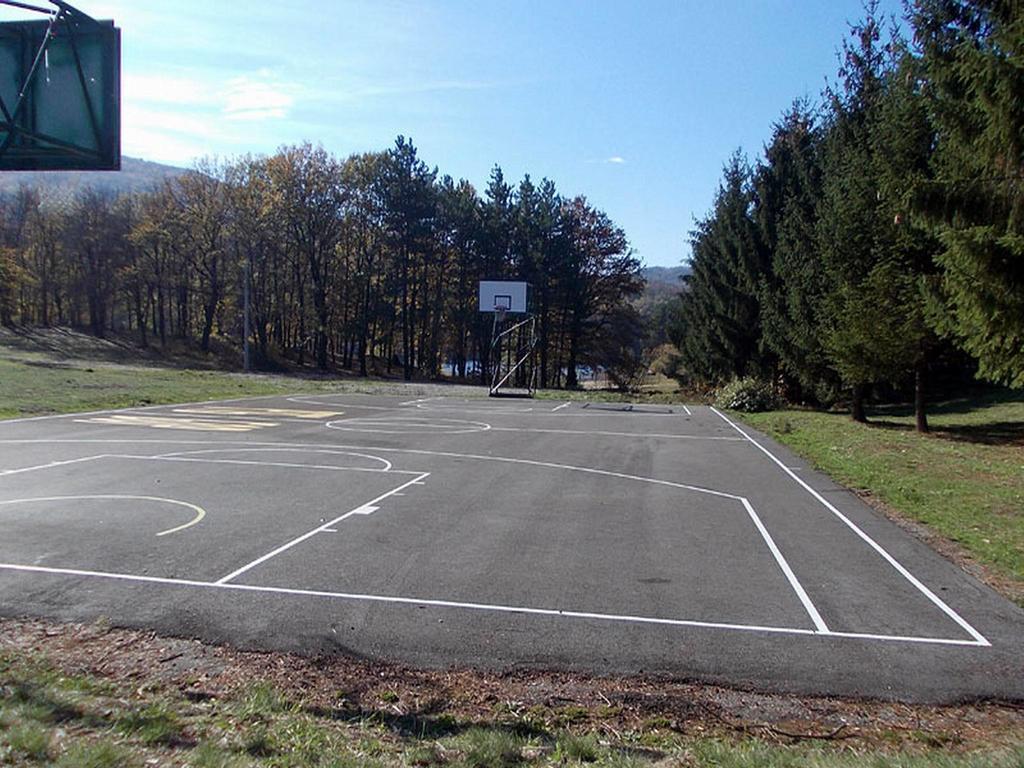 Hotel Jezero บอร์ ภายนอก รูปภาพ
